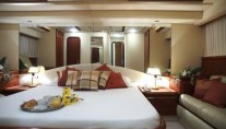 Santana IV of Plymouth -  Master Cabin